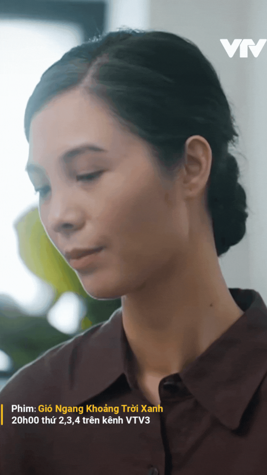 Cảnh “phú bà giả nghèo đi mua trang sức” trong Gió Ngang Khoảng Trời Xanh: Bản gốc xem đã bao nhiêu, bản remake bị chê nhiều bấy nhiêu- Ảnh 7. Cảnh “phú bà giả nghèo đi mua trang sức” trong Gió Ngang Khoảng Trời Xanh: Bản gốc xem đã bao nhiêu, bản remake bị chê nhiều bấy nhiêu- Ảnh 7.