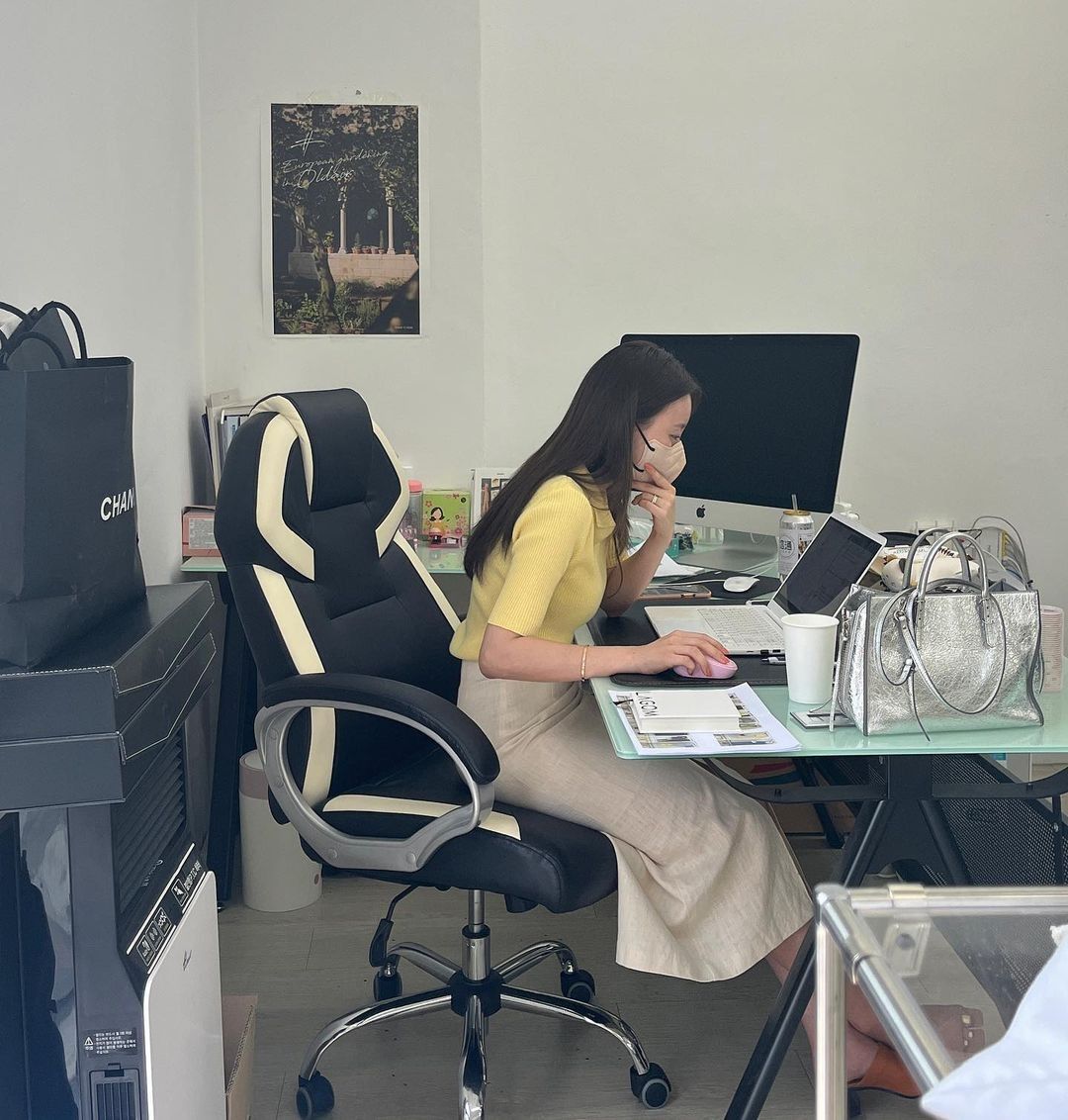 Gấp đôi thu nhập, thăng chức, kiếm thêm việc giữa bão sa thải: Cô gái kiếm 67 triệu đồng/tháng- Ảnh 1.