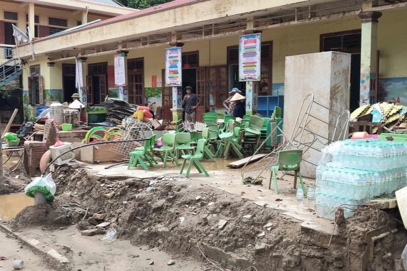 Trường học ở Nghệ An hoãn tựu trường do bão số 5- Ảnh 2.