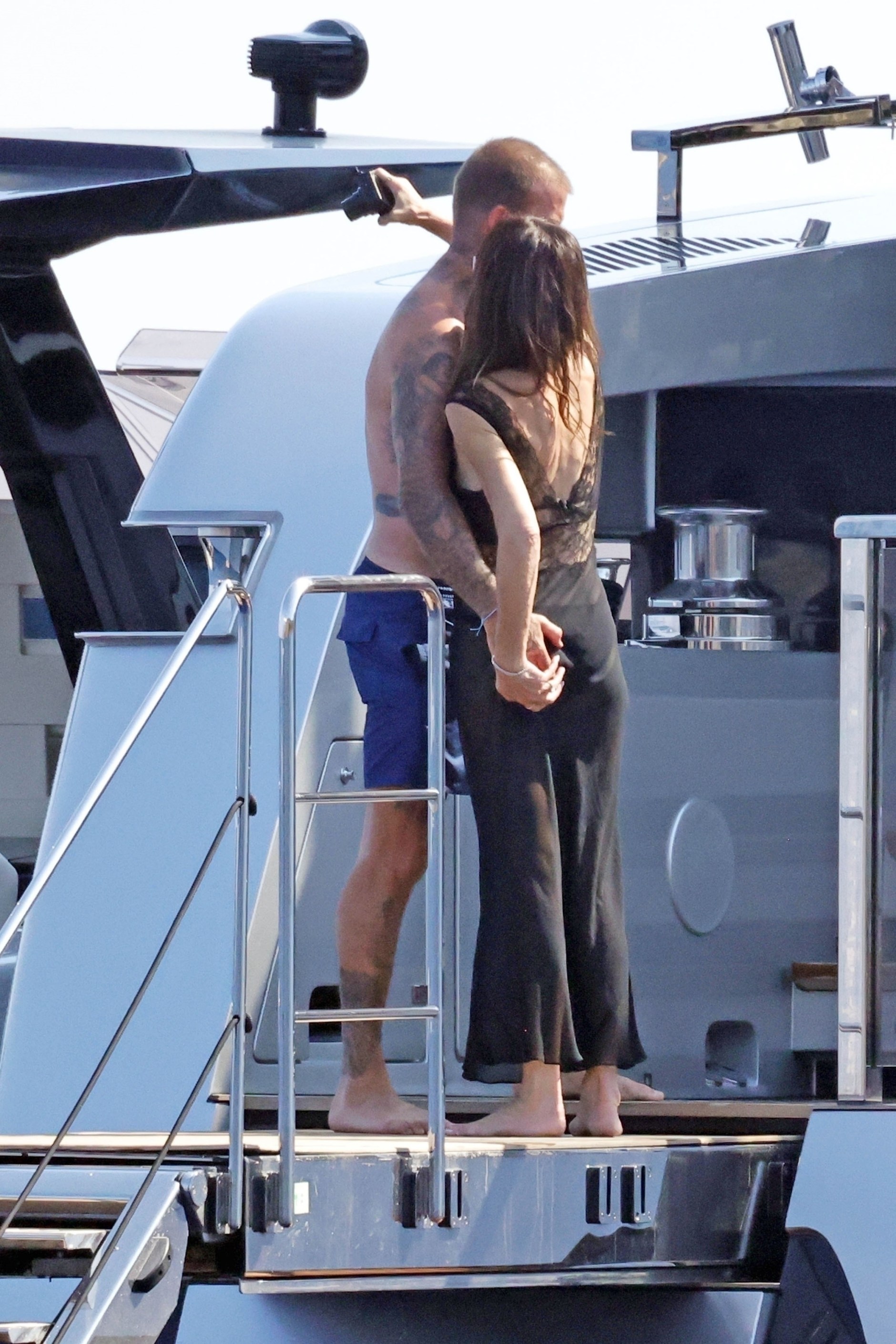 David Beckham bị paparazzi tóm dính 