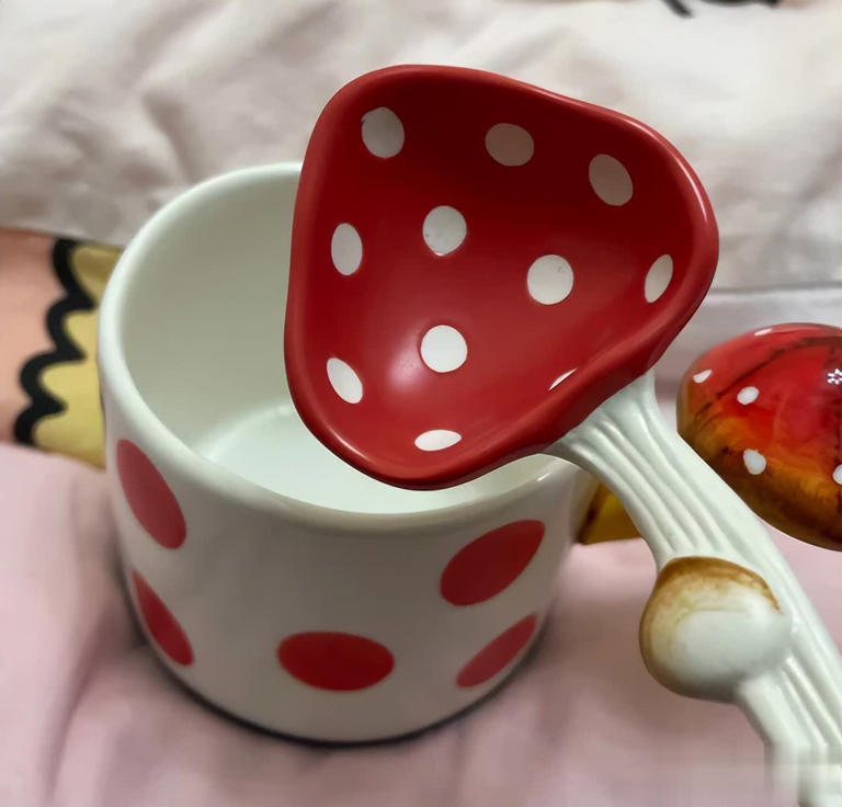 Sau khi dọn sạch tủ bếp, tôi thề sẽ không bao giờ mua 6 loại đồ dùng trên bàn ăn này nữa- Ảnh 3.