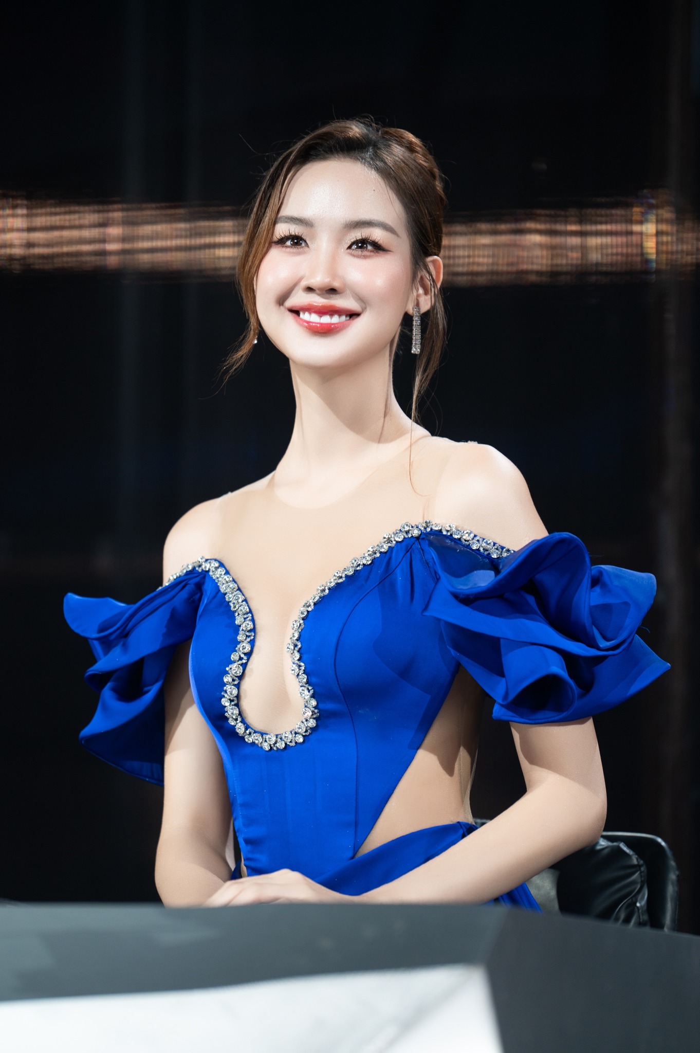 Mỹ nhân "đẹp điên đảo", át cả 29 Em Xinh trong đêm Chung kết, cam lia tới đâu sốc visual tới đó!- Ảnh 8.