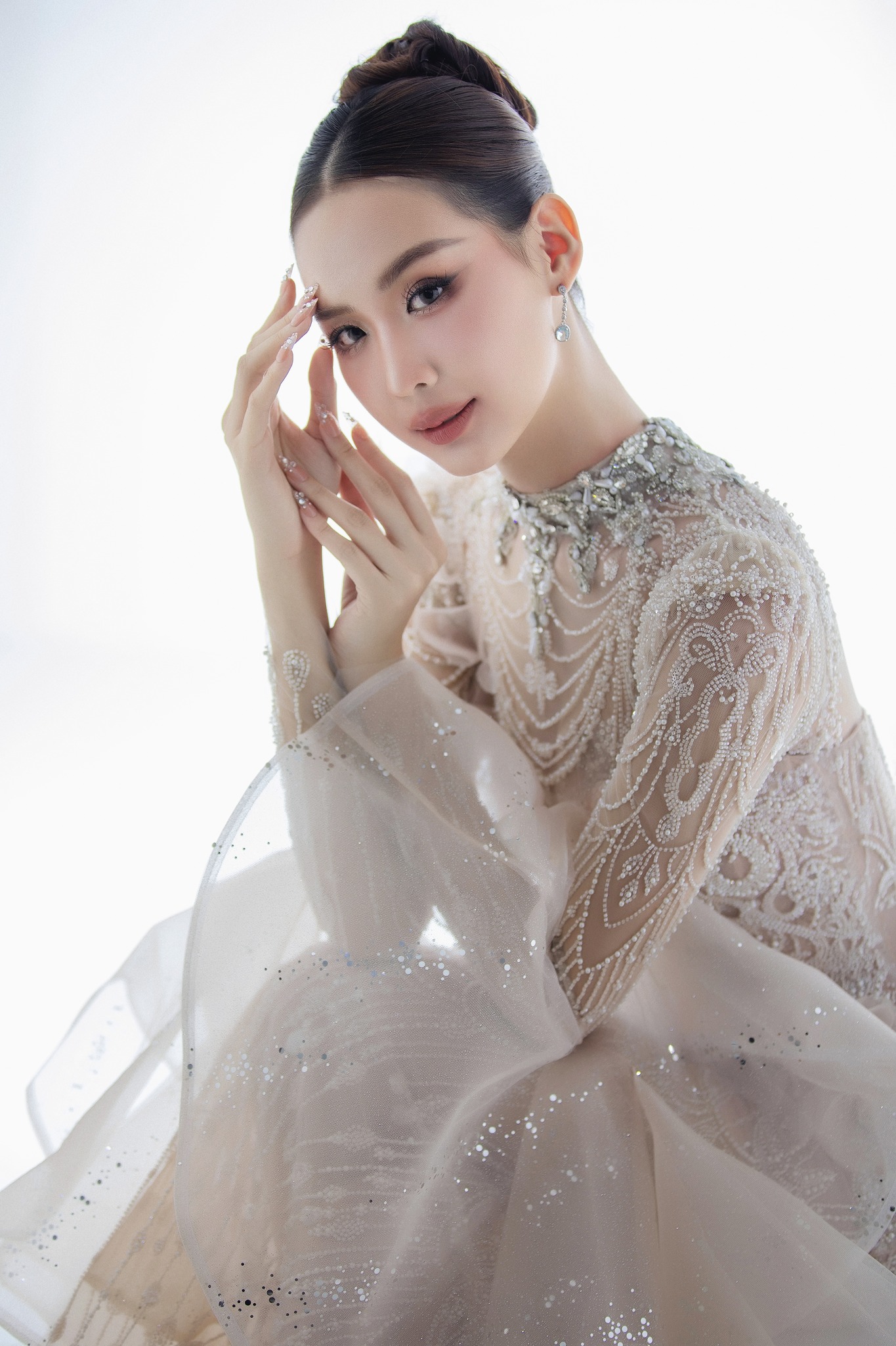 Mỹ nhân "đẹp điên đảo", át cả 29 Em Xinh trong đêm Chung kết, cam lia tới đâu sốc visual tới đó!- Ảnh 7.