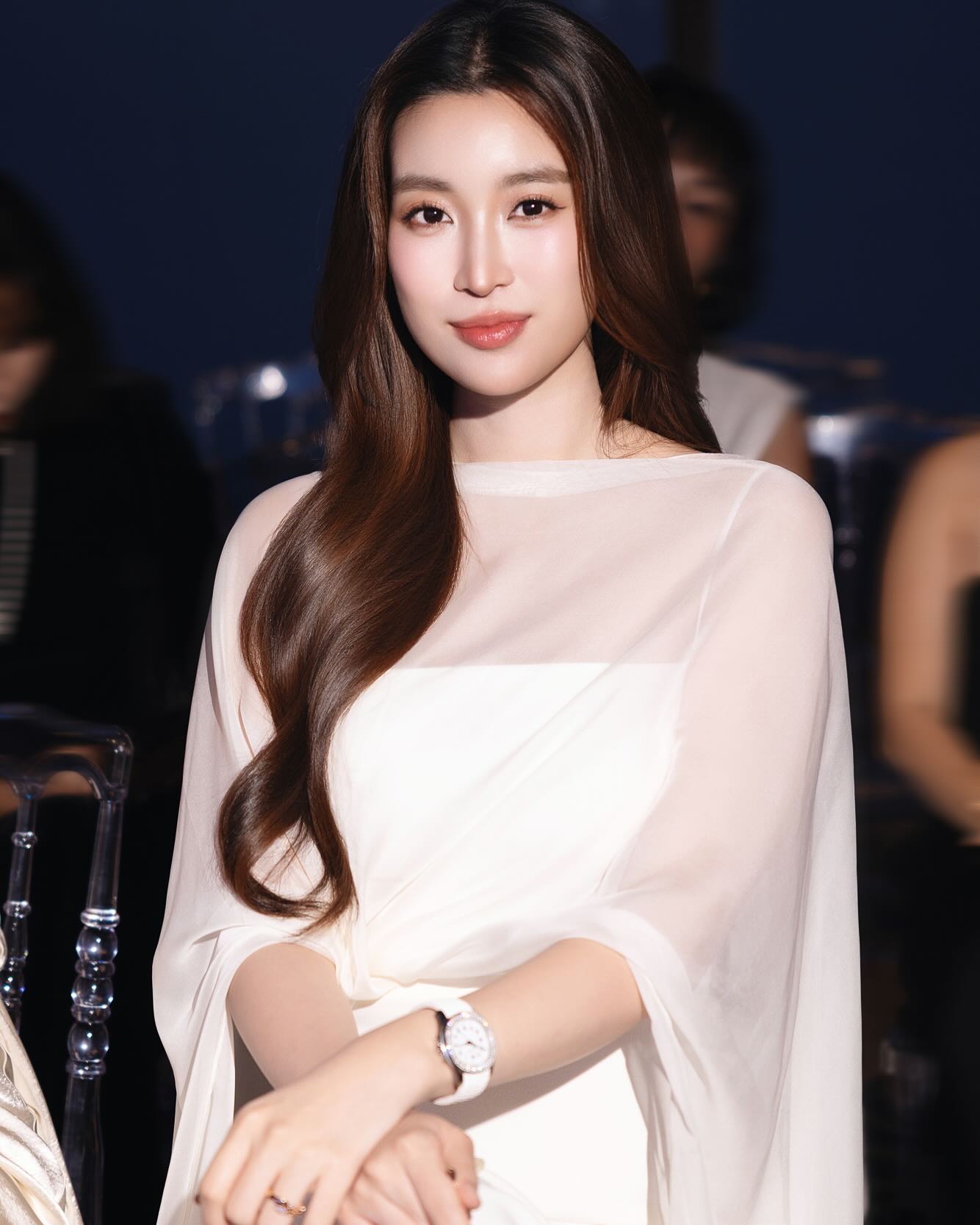"Dâu hào môn" Đỗ Mỹ Linh lâu ngày mới tái xuất showbiz, khí chất ngút ngàn, Chủ tịch Hà Nội FC ủng hộ hết mình- Ảnh 1. "Dâu hào môn" Đỗ Mỹ Linh lâu ngày mới tái xuất showbiz, khí chất ngút ngàn, Chủ tịch Hà Nội FC ủng hộ hết mình- Ảnh 1.