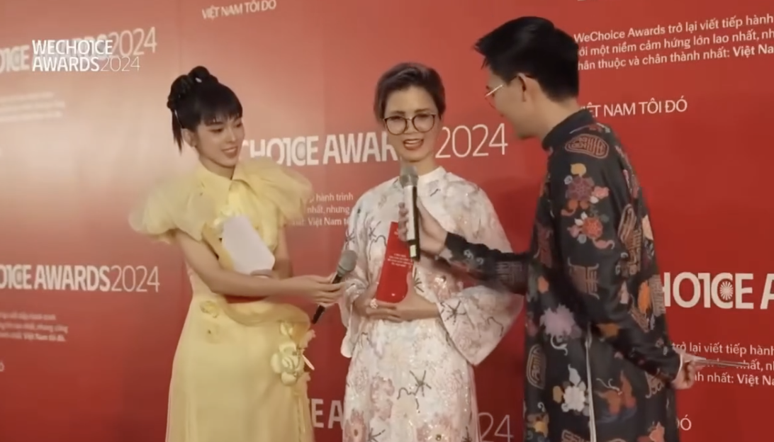 Thần thái như minh tinh của nữ giám đốc truyền thông ngân hàng TPBank trên sân khấu Em Xinh Say Hi- Ảnh 6.
