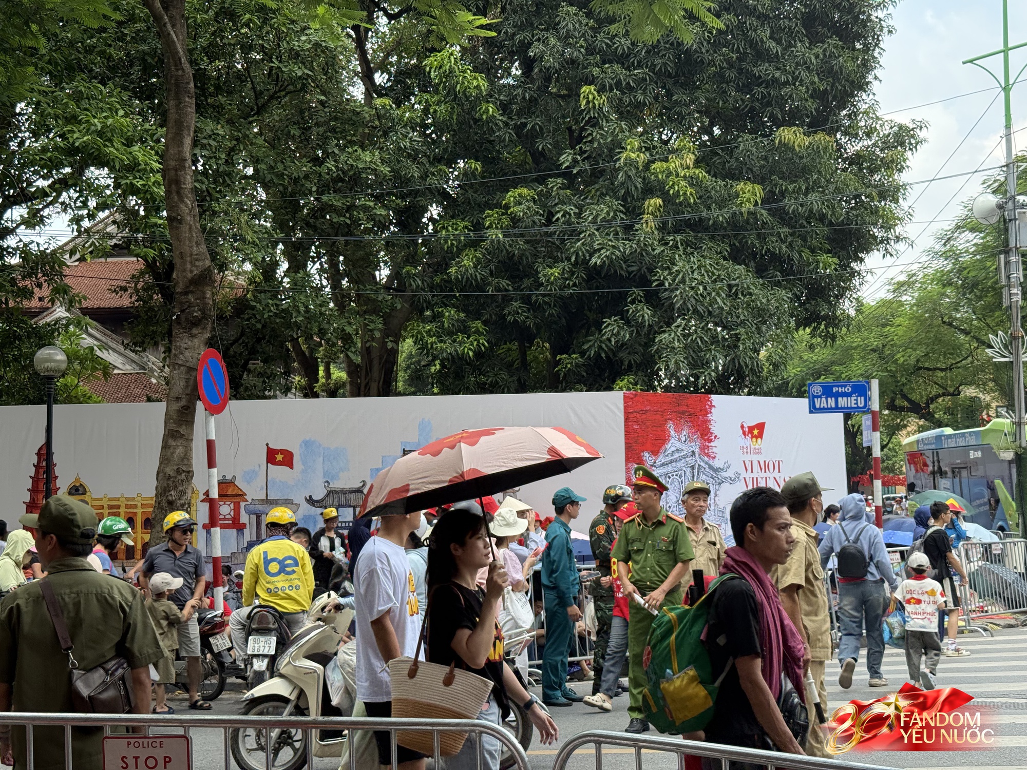 Xuất hiện 