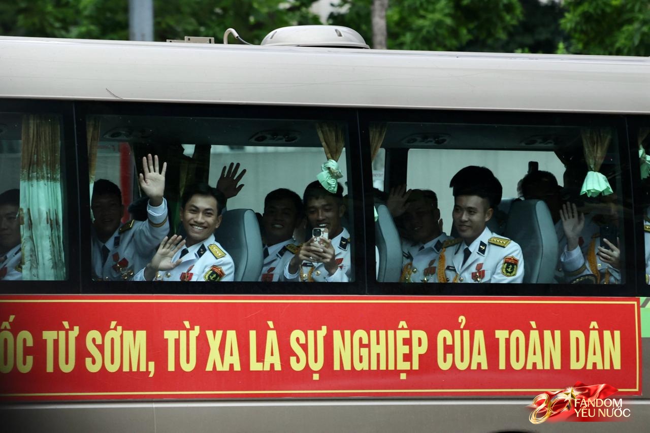 Tổng hợp luyện diễu binh, diễu hành lần 2: Tuyệt đối mãn nhãn!- Ảnh 127.