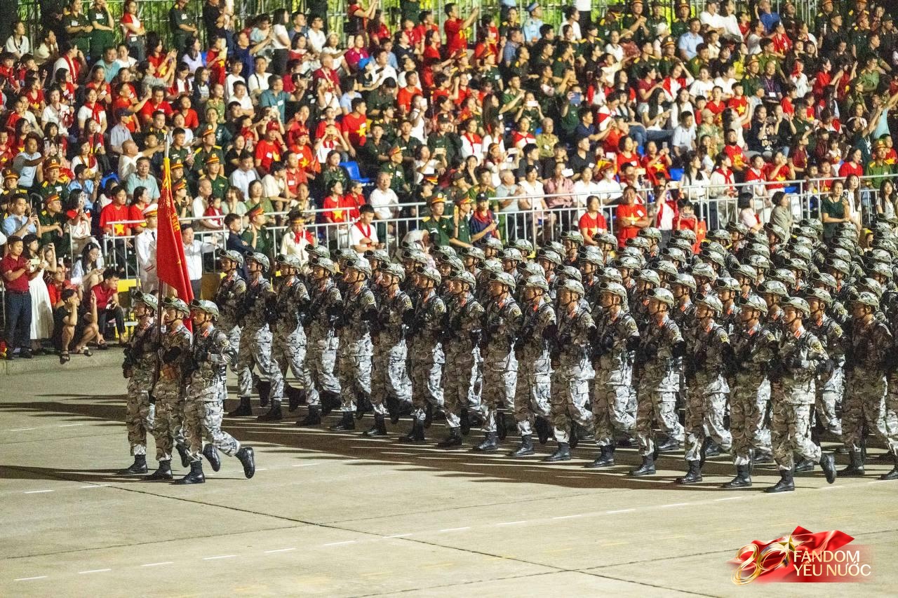 Tổng hợp luyện diễu binh, diễu hành lần 2: Tuyệt đối mãn nhãn!- Ảnh 41.