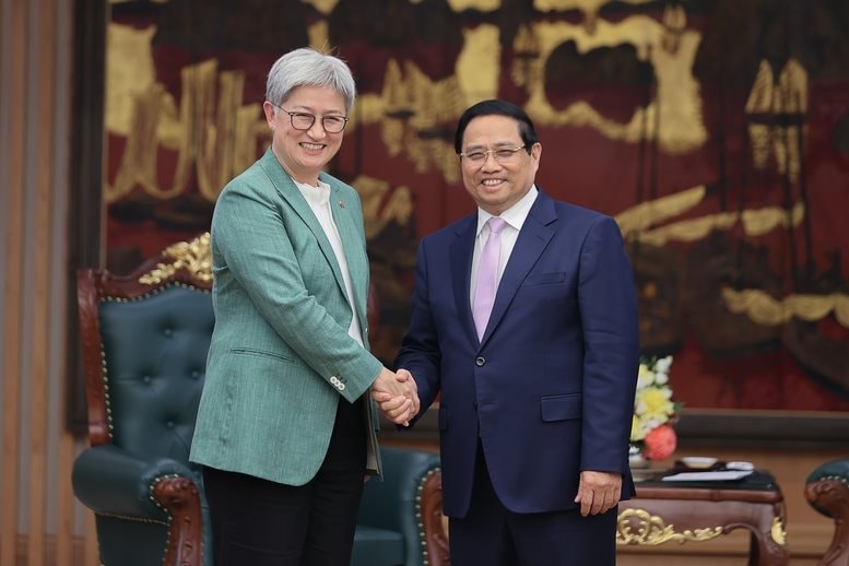 Loại quả được mệnh danh là "nữ hoàng đỏ thắm" đổ bộ vào VN, vận chuyển bằng máy bay sau 72 giờ thu hái- Ảnh 4.