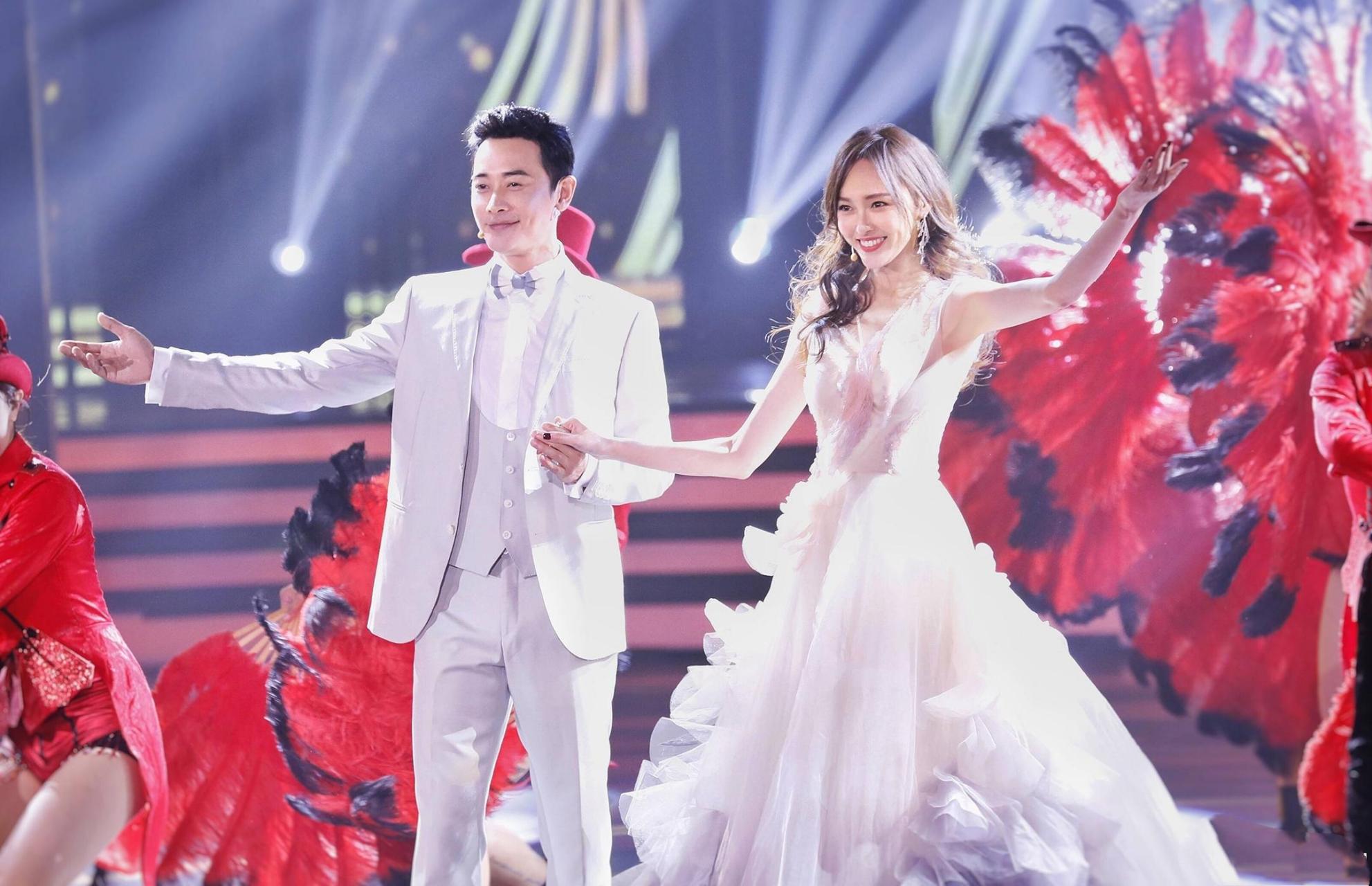 Hôn nhân đáng mơ ước của Đường Yên và La Tấn- Ảnh 3. Hôn nhân đáng mơ ước của Đường Yên và La Tấn- Ảnh 3.