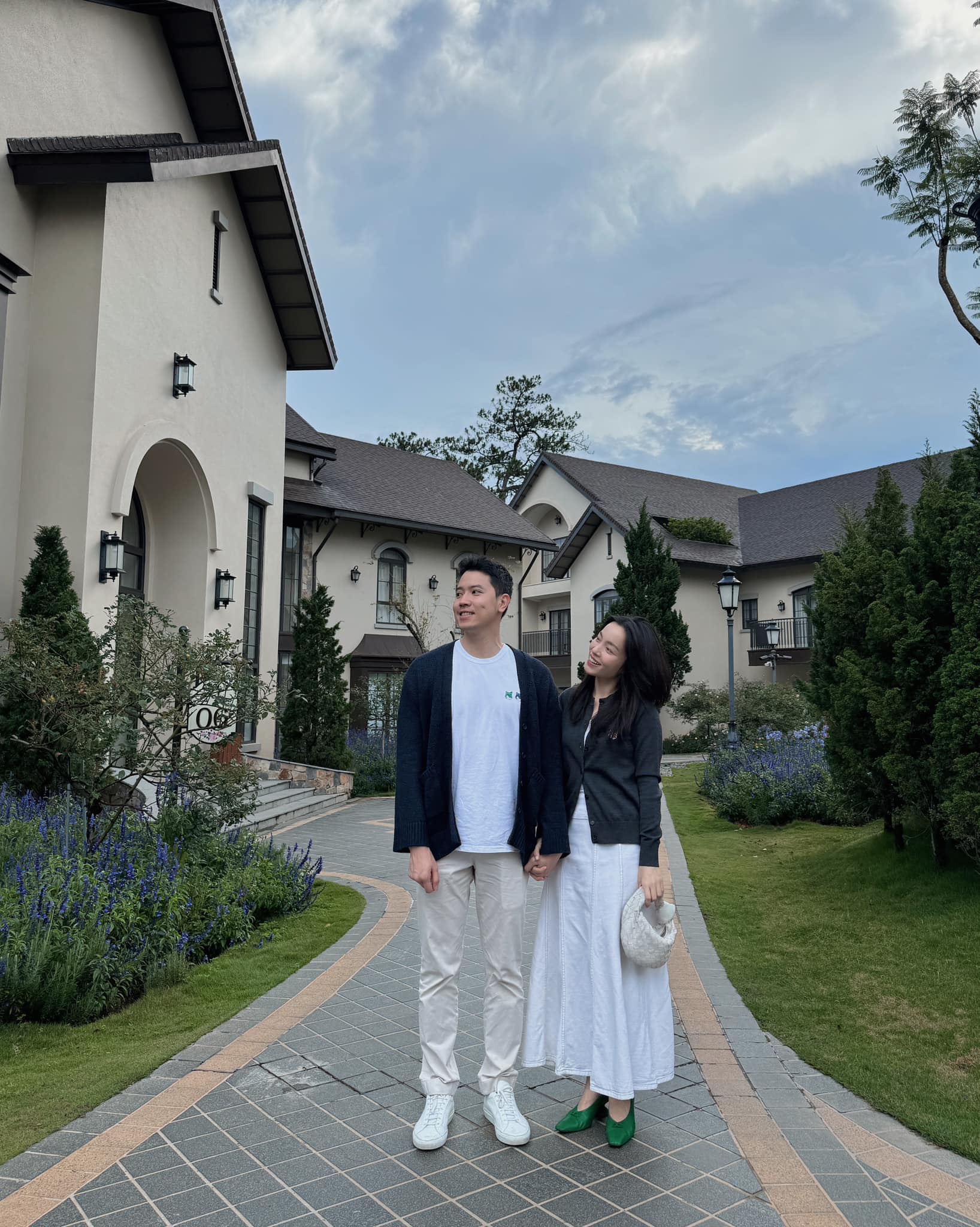 Gi&aacute;m đốc khai th&aacute;c bay của Vietravel Airlines l&agrave;m r&otilde; lộ tr&igrave;nh từ sinh vi&ecirc;n Ngoại thương l&ecirc;n 