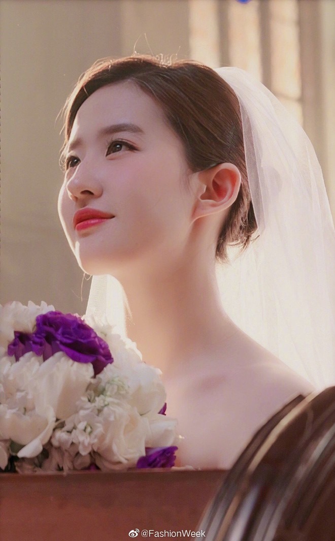 Cú tái hợp được mong ngóng nhất châu Á: Cô dâu Lưu Diệc Phi - chú rể Song Seung Hun cưới nhau sẽ thế nào?- Ảnh 16.
