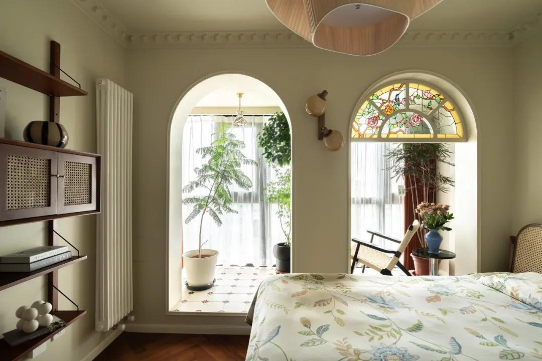 Ngôi nhà 100m² của cặp vợ chồng trung niên: Chi hơn 2 tỷ đồng biến căn hộ cũ thành “Thành phố hoa” ngay trong nhà- Ảnh 16.