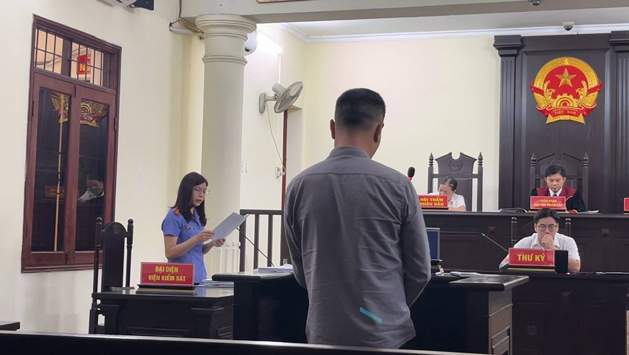 Không giao con cho vợ cũ nuôi theo phán quyết của toà, người đàn ông nhận "trái đắng"- Ảnh 1.