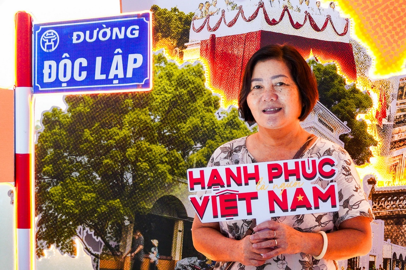 Giới trẻ rần rần check-in Photobooth SHB mừng Quốc khánh- Ảnh 5.
