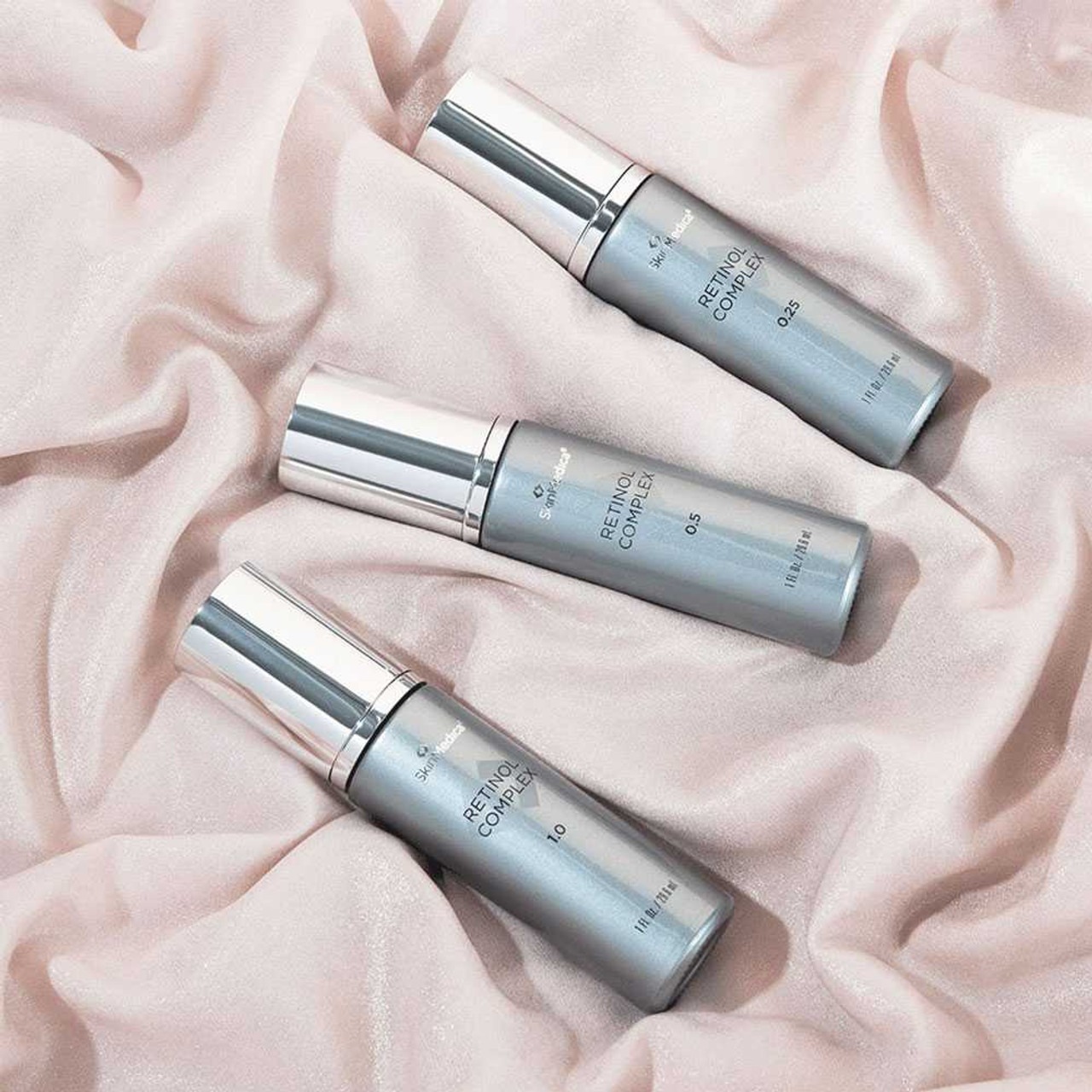 6 retinol Vogue khen nức nở: Bôi 1 phát da bật chế độ "hồi sinh", tuổi tác chỉ biết câm nín!- Ảnh 1.