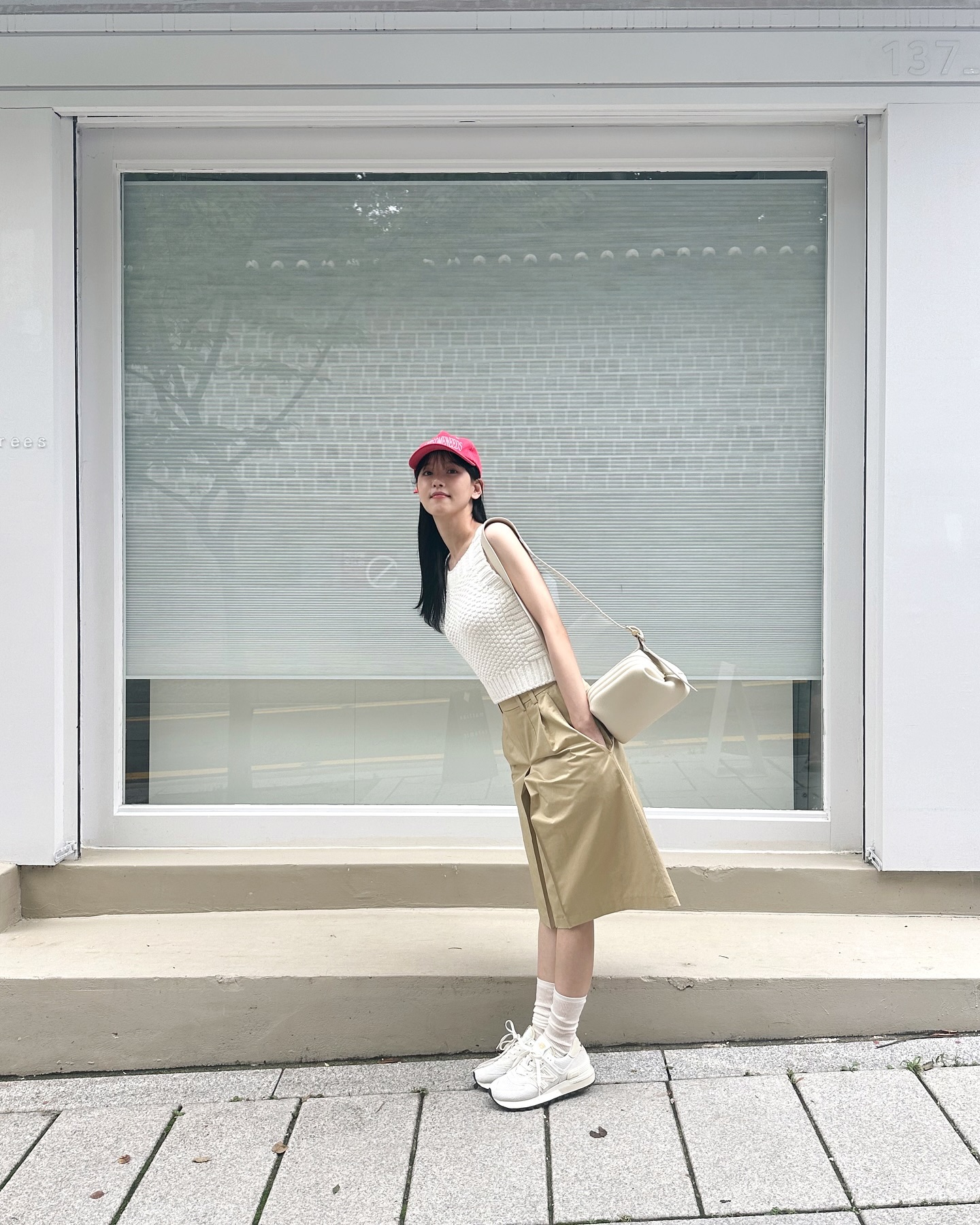 "Kỳ phùng địch thủ" của Yoona: 36 tuổi mà trẻ trung như 26, style thường ngày rất xinh tươi- Ảnh 10.