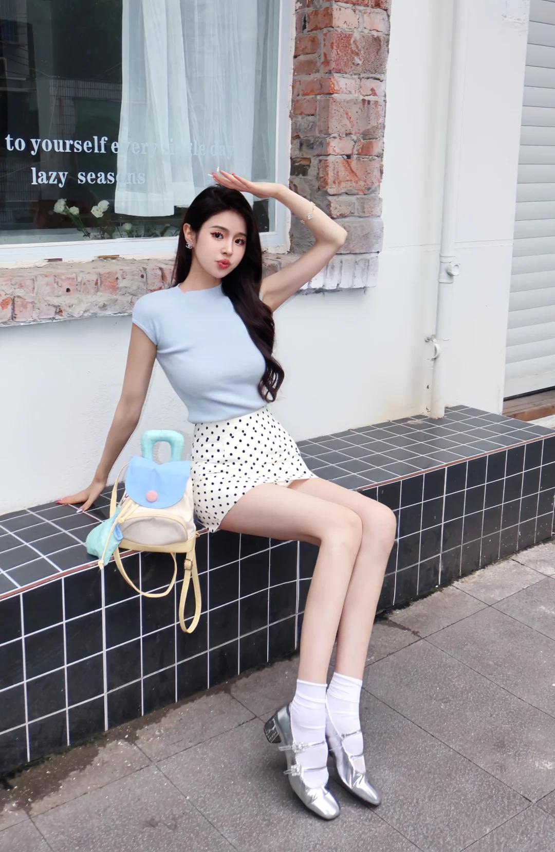 Váy chấm bi lại gây sốt, phối thế này mới thật sự sang- Ảnh 11.