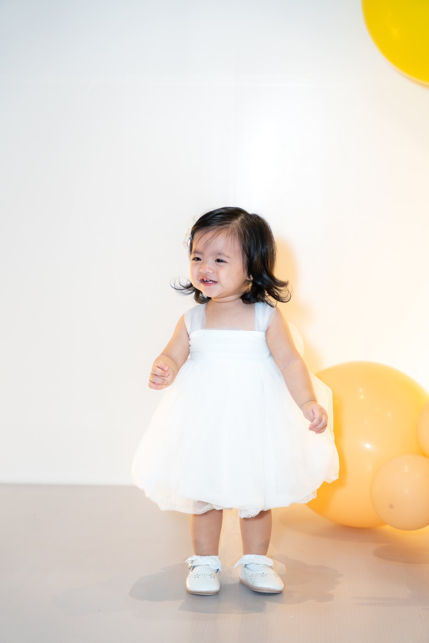 Công chúa út Hannie nhà Ông Cao Thắng tròn 1 tuổi mà tóc dài xinh chẳng kém gì chị Winnie: Sao mà mẹ Đông Nhi đẻ khéo quá vậy?- Ảnh 6.
