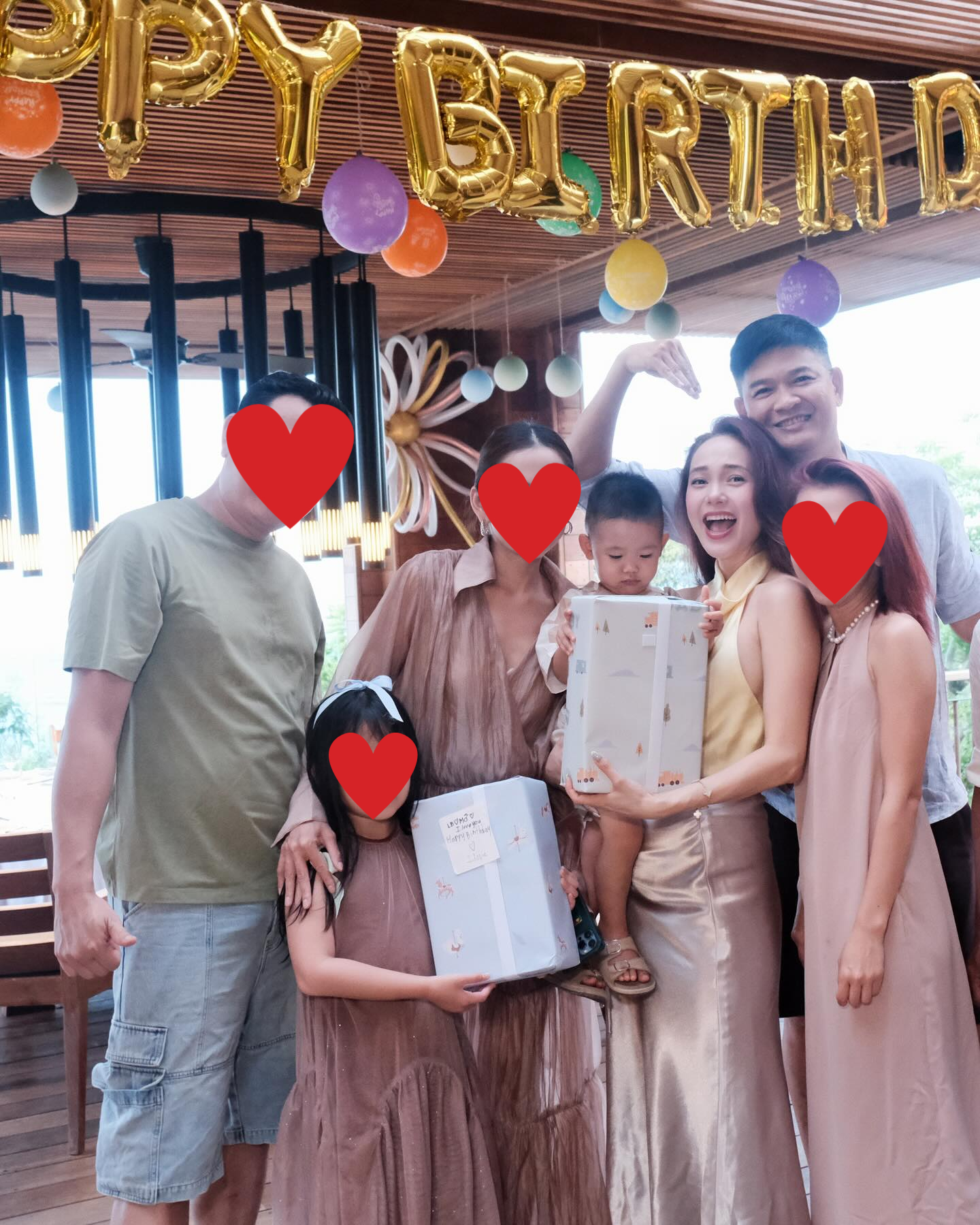 Minh Hằng tổ chức sinh nhật cho quý tử ở resort 1 tỷ đồng/3 đêm, diện mạo của ông xã đại gia gây chú ý- Ảnh 5.
