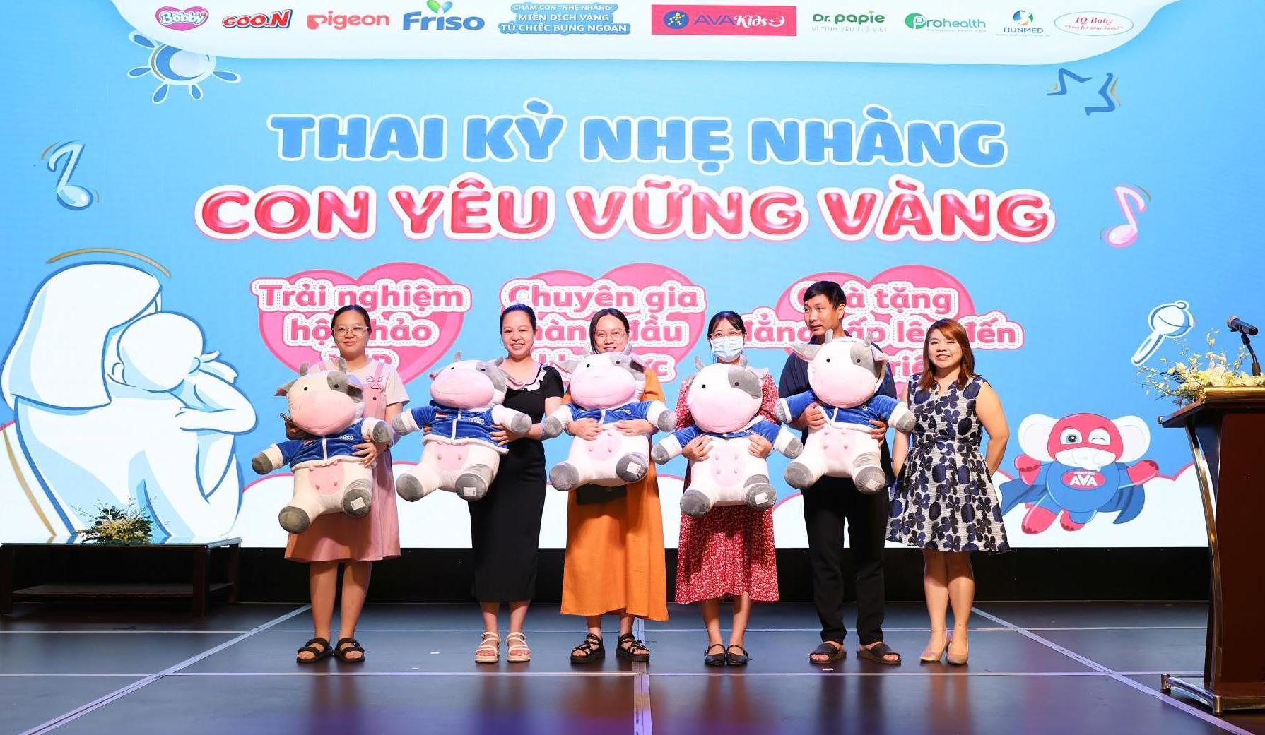 Hội thảo tiền sản AVAKids kết hợp Friso: Mở ra hành trình thai kỳ hạnh phúc cho hàng trăm mẹ bầu- Ảnh 3.
