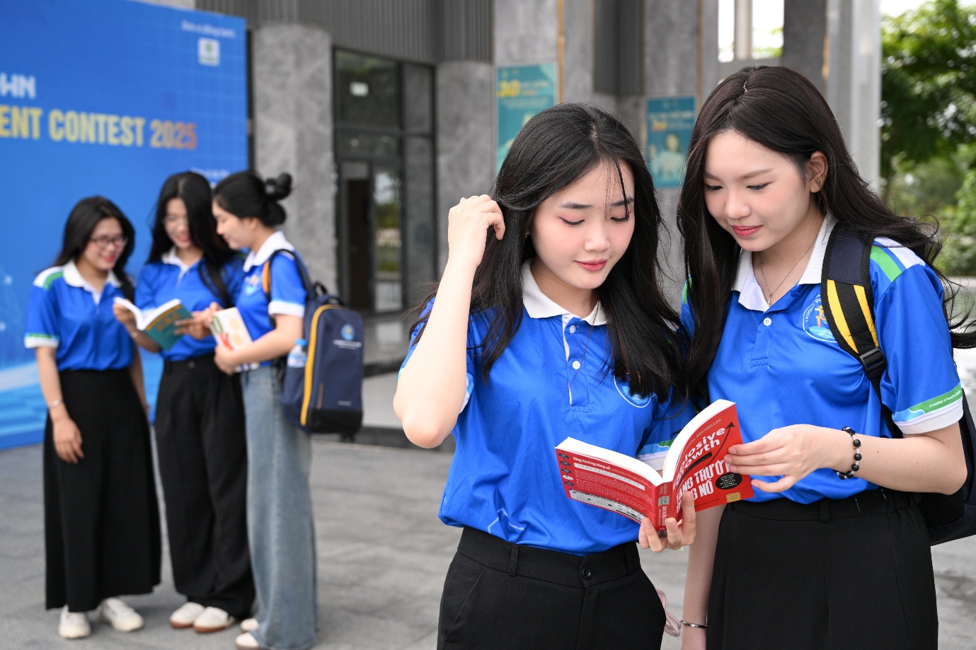 Trường đại học tặng xe máy điện và học bổng đến 100% học phí toàn khóa cho Thủ khoa/ Á khoa và Tân sinh viên từ 27,5 điểm- Ảnh 3.