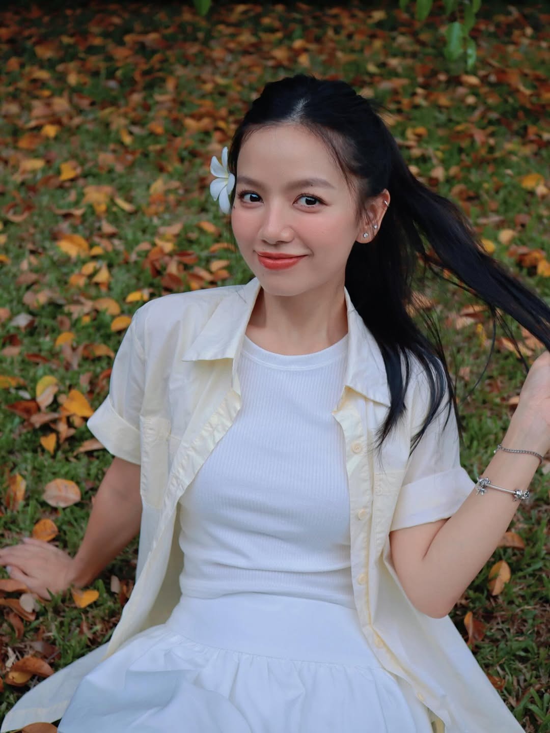 Bóng hồng duy nhất của "Mưa Đỏ": Nhan sắc như minh châu ngàn năm, style đẹp tuyệt đối, cả nước phải khen!- Ảnh 15.