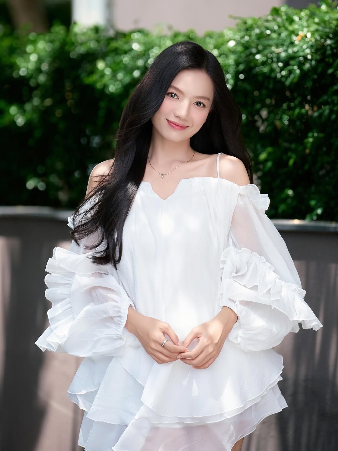 Bóng hồng duy nhất của "Mưa Đỏ": Nhan sắc như minh châu ngàn năm, style đẹp tuyệt đối, cả nước phải khen!- Ảnh 5.