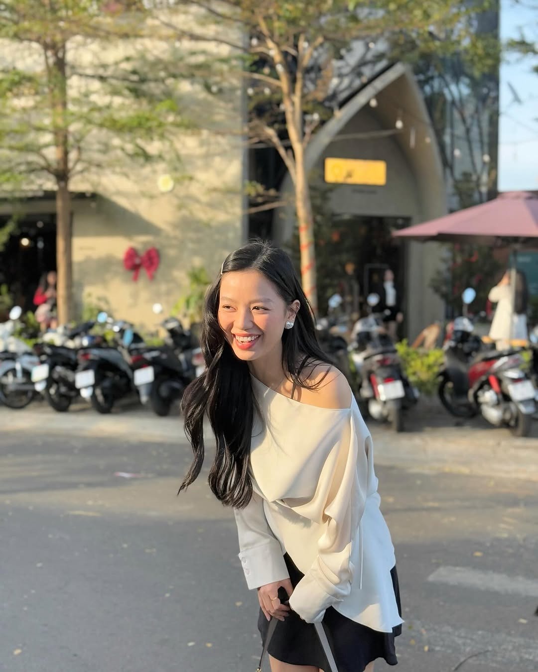 Bóng hồng duy nhất của "Mưa Đỏ": Nhan sắc như minh châu ngàn năm, style đẹp tuyệt đối, cả nước phải khen!- Ảnh 19.