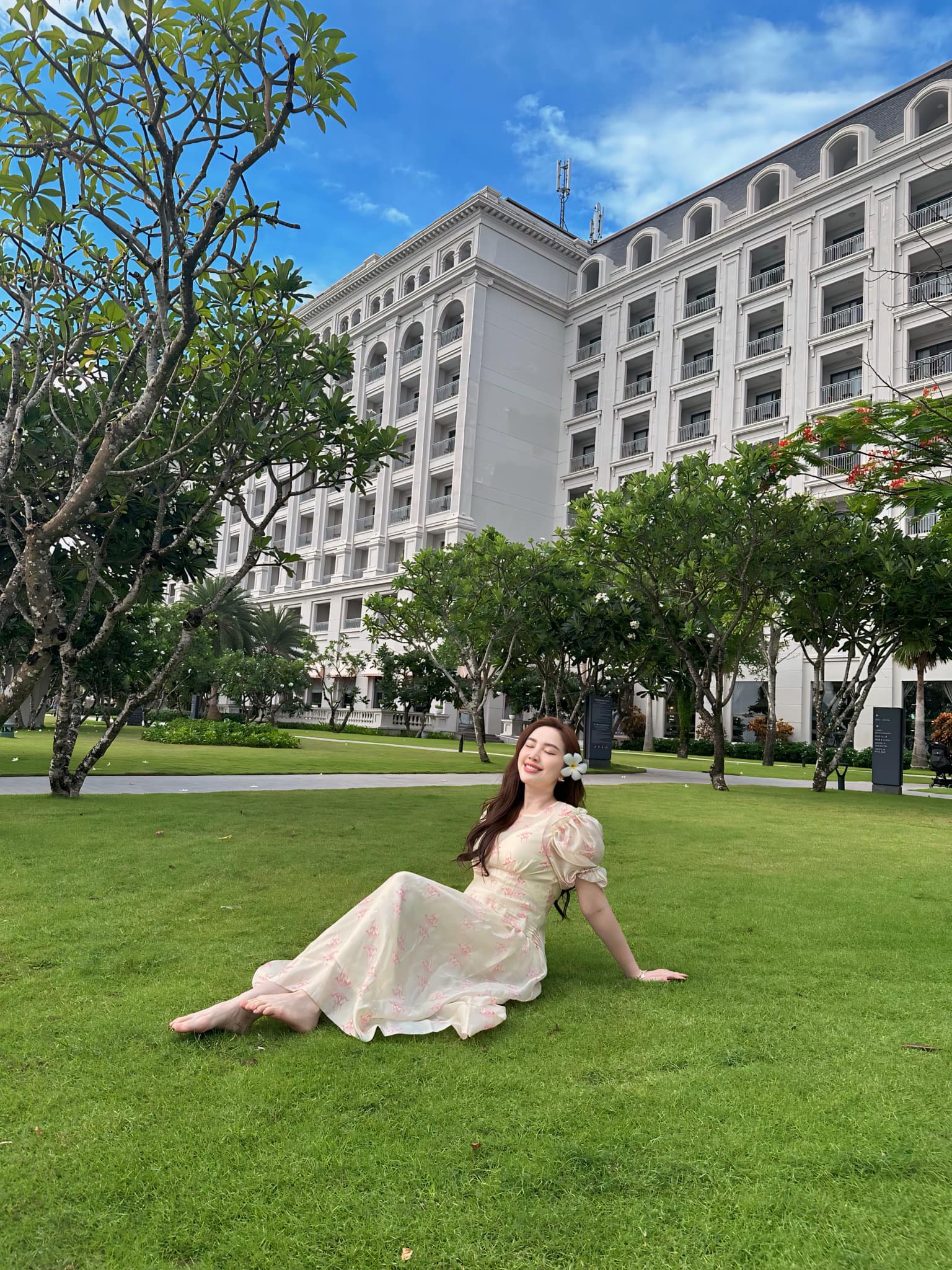 Nữ nghệ sĩ sở hữu biệt thự 2 mặt tiền ở TP.HCM, được đại gia chiều như công chúa, U40 đẹp căng tràn- Ảnh 6.