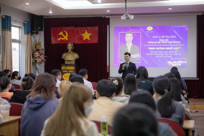 Nam sinh Đắk Nông nhận 3 triệu đồng cầm cố tài sản của mẹ vào đại học, sau 13 năm là Luật sư trẻ, thành tích đáng nể- Ảnh 2. Nam sinh Đắk Nông nhận 3 triệu đồng cầm cố tài sản của mẹ vào đại học, sau 13 năm là Luật sư trẻ, thành tích đáng nể- Ảnh 2.