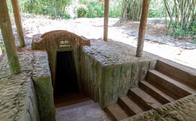 Một Di tích Quốc gia đặc biệt dừng đón khách: Vẫn có trường hợp được vào, điểm đến lịch sử với nhiều câu chuyện đằng sau- Ảnh 7.