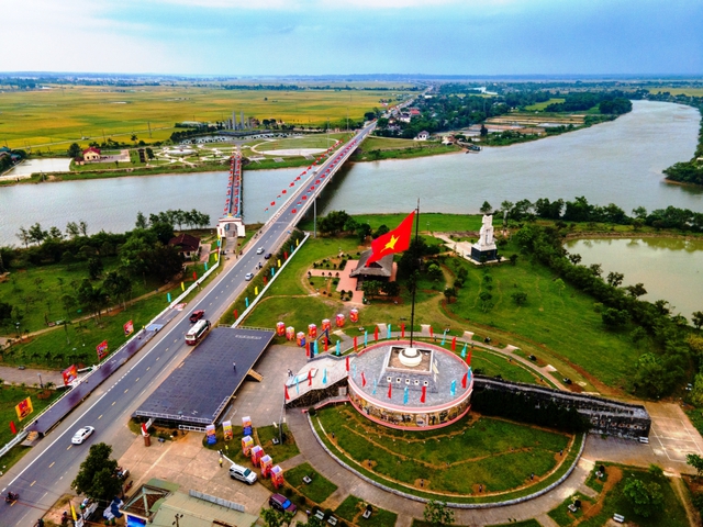 Một Di tích Quốc gia đặc biệt dừng đón khách: Vẫn có trường hợp được vào, điểm đến lịch sử với nhiều câu chuyện đằng sau- Ảnh 1.