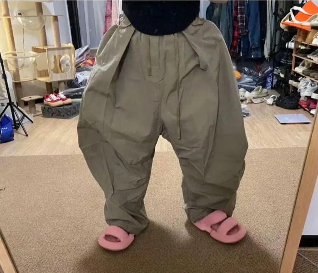 Người giàu xem 6 loại quần áo này như rác, thẳng tay vứt bỏ chẳng ngoái đầu- Ảnh 3. Người giàu xem 6 loại quần áo này như rác, thẳng tay vứt bỏ chẳng ngoái đầu- Ảnh 3.