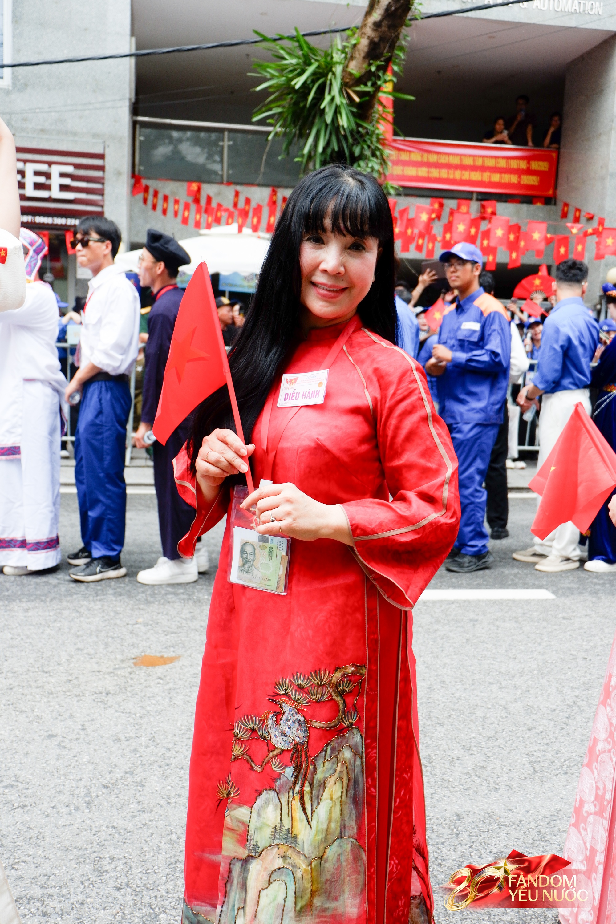 Dàn sao tại buổi sơ duyệt Đại lễ 2/9: Đen Vâu - Hoàng Thùy Linh chung khung hình, Tiểu Vy - Lương Thùy Linh rạng rỡ qua camera thường- Ảnh 11.