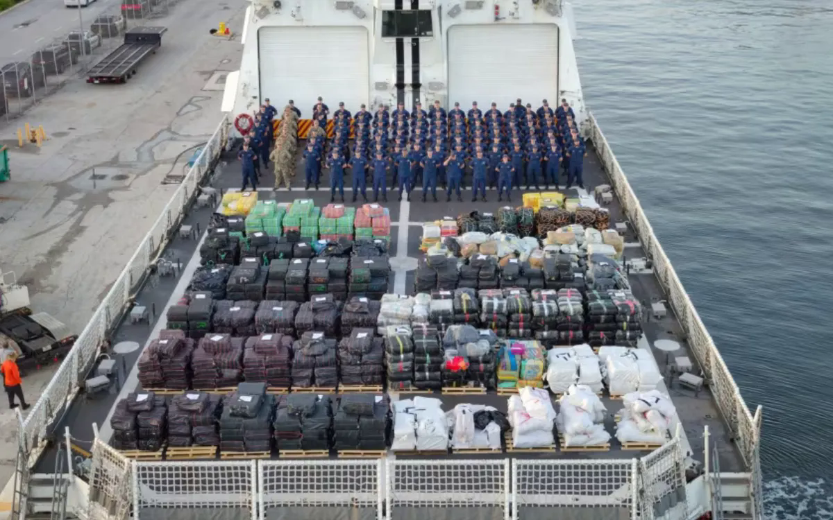 (Ảnh: US Coast Guard) (Ảnh: US Coast Guard)
