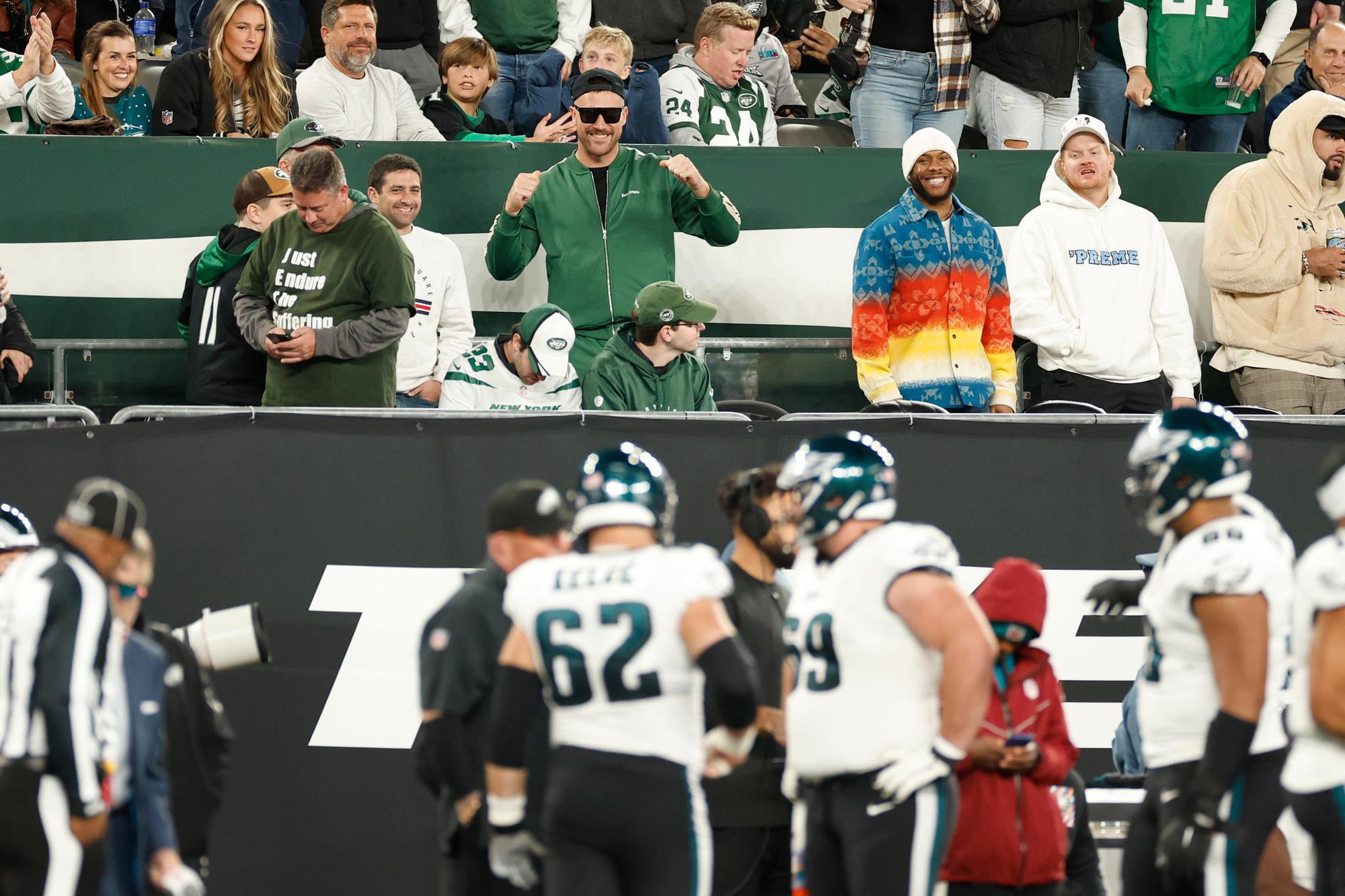 Ảnh: Toàn bộ dòng thời gian hẹn hò lãng mạn của Taylor Swift và Travis Kelce trước màn đính hôn bùng nổ cõi mạng- Ảnh 15.
