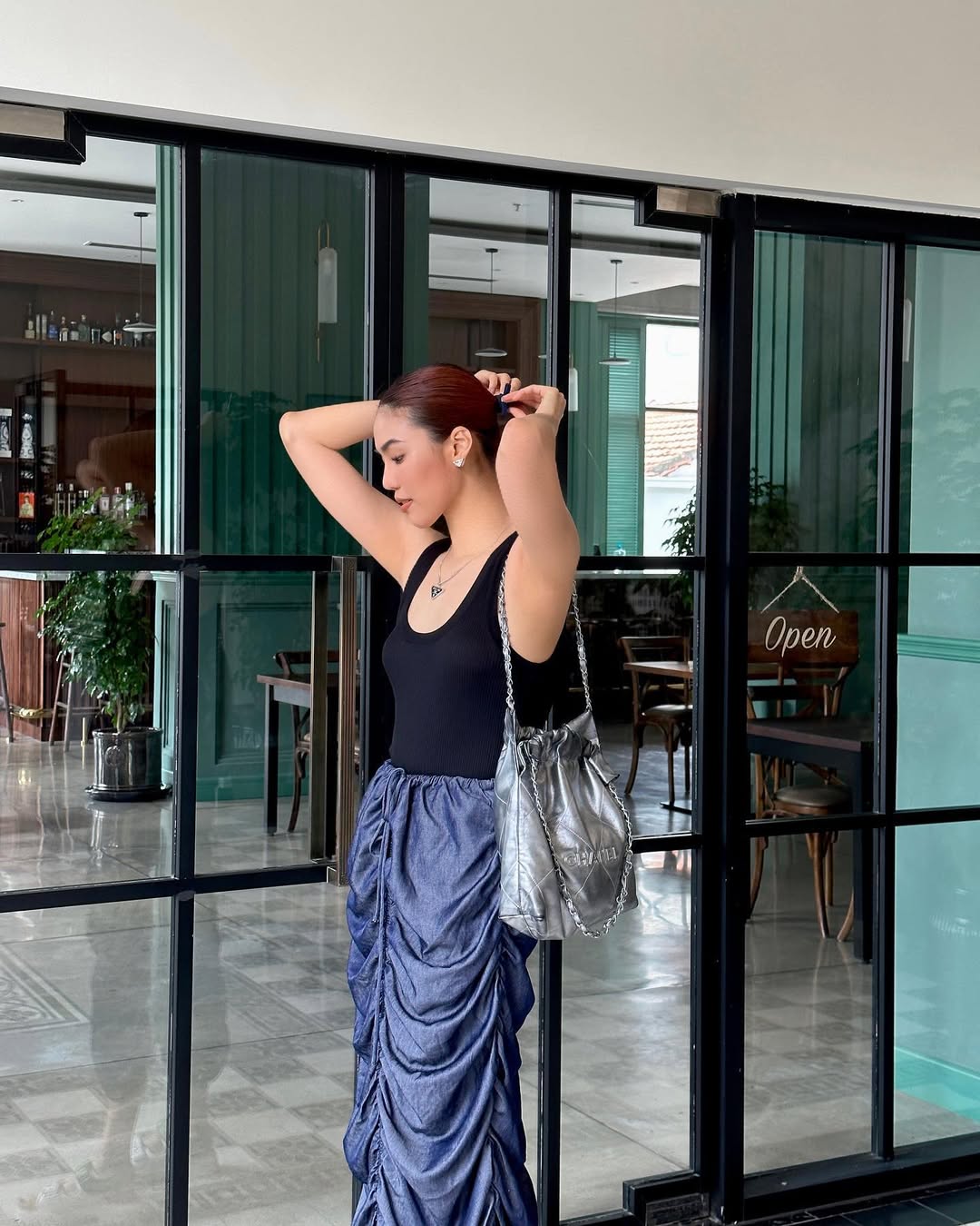 Nàng dâu của gia tộc giàu có bậc nhất Việt Nam dùng đồ hiệu ở một đẳng cấp khác- Ảnh 27.