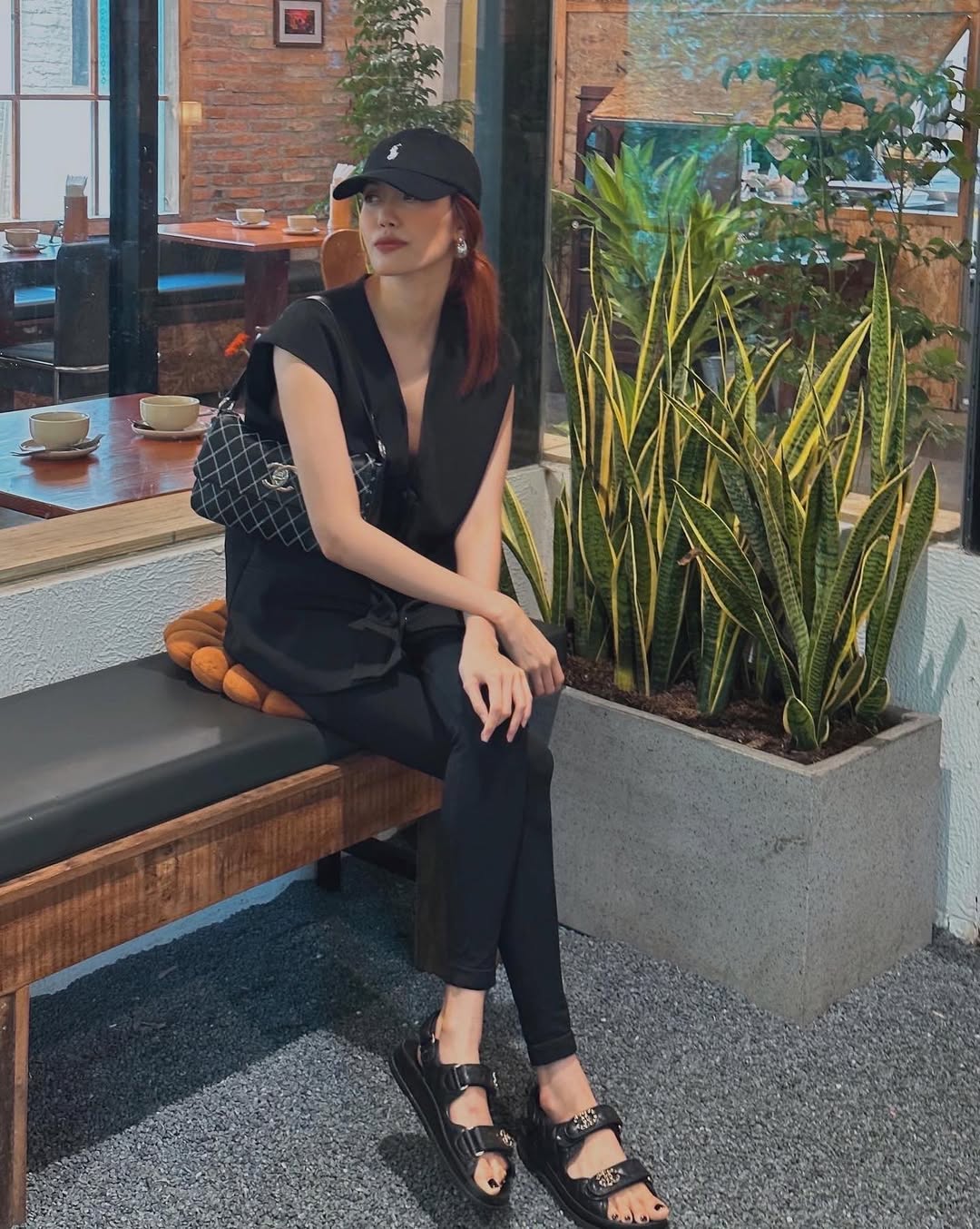 Nàng dâu của gia tộc giàu có bậc nhất Việt Nam dùng đồ hiệu ở một đẳng cấp khác- Ảnh 29.