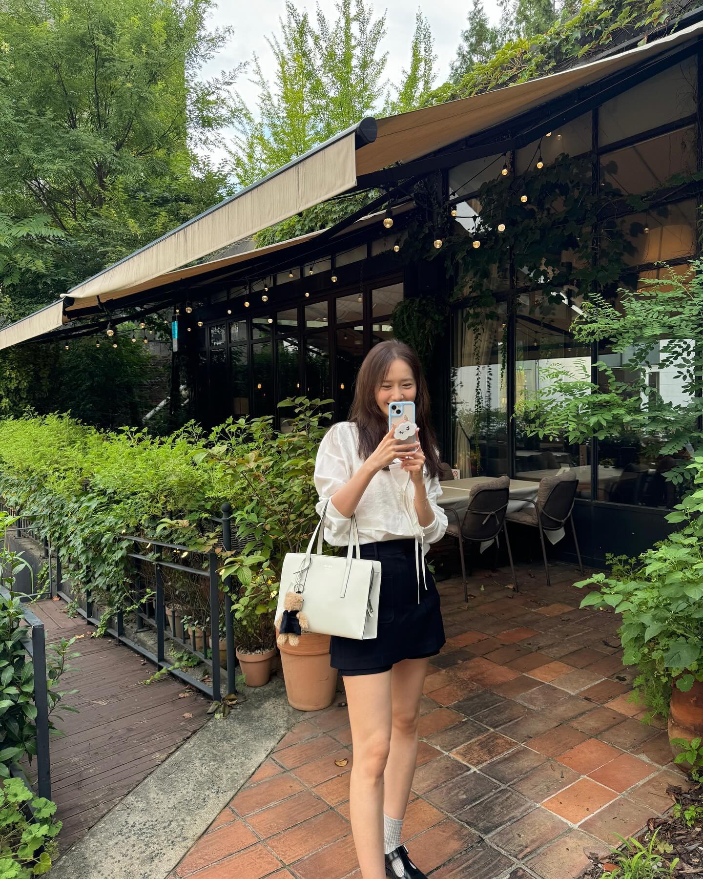 Nữ chính phim Hàn hot nhất hiện tại: Là huyền thoại nhan sắc, thời trang đơn giản mà tinh tế mọi lúc mọi nơi- Ảnh 8.