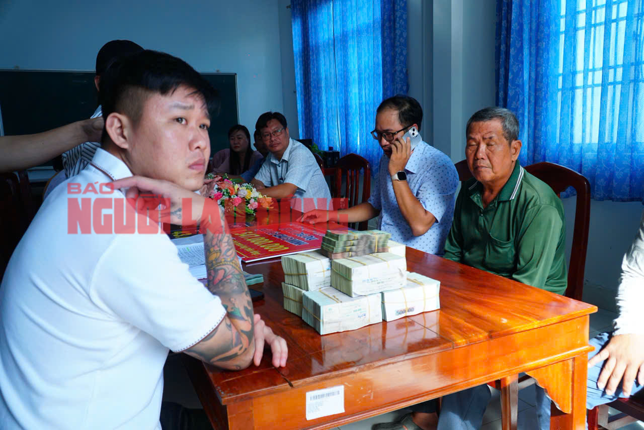 Ông Ba Minh - nhân vật đang "nóng" trên mạng xã hội - nhận gần 1,6 tỉ đồng từ 2 Facebooker- Ảnh 4.