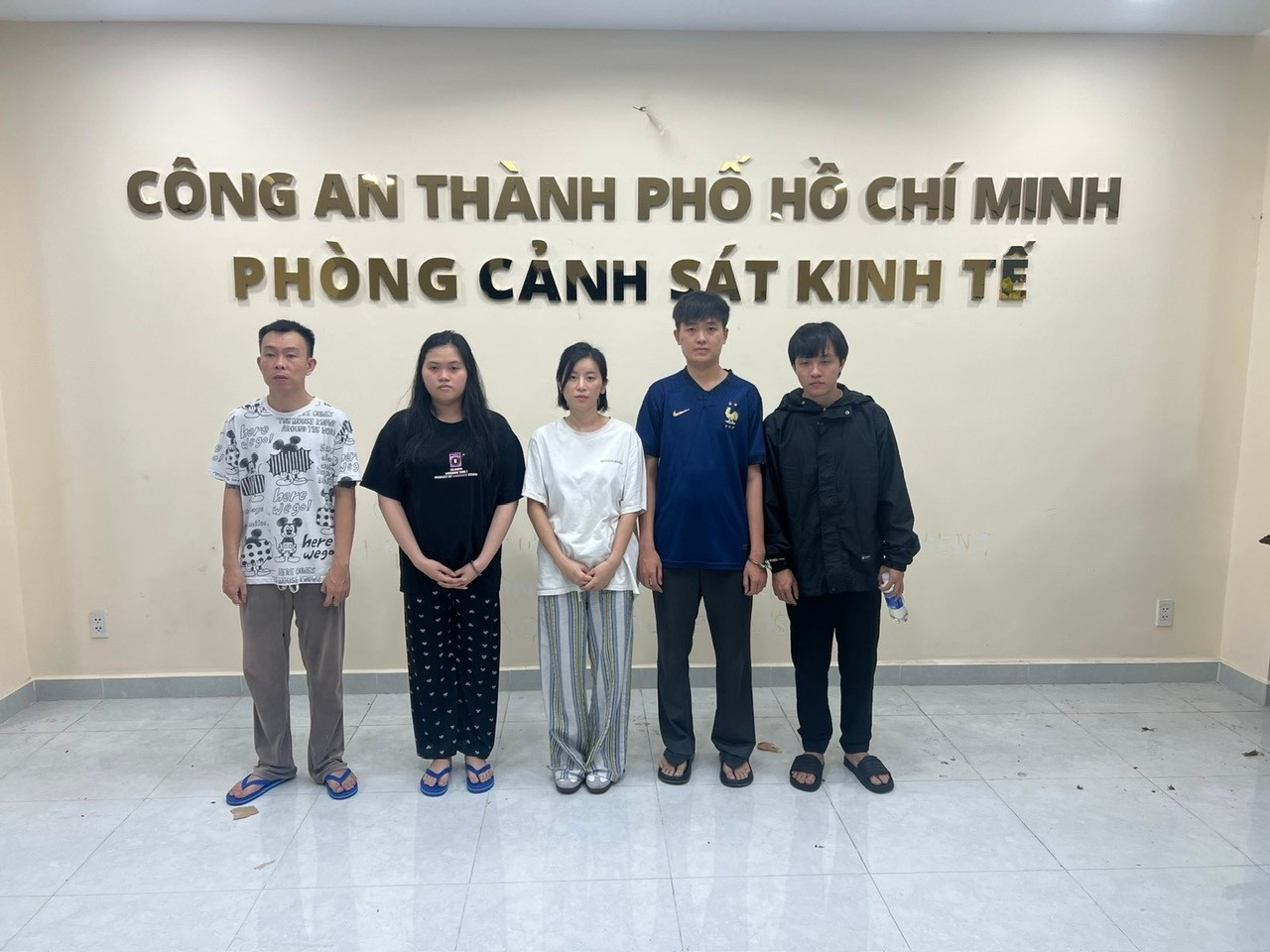 Thủ đoạn che đậy hoạt động kinh doanh khí cười của Miss Audition Ngọc Anh- Ảnh 2.