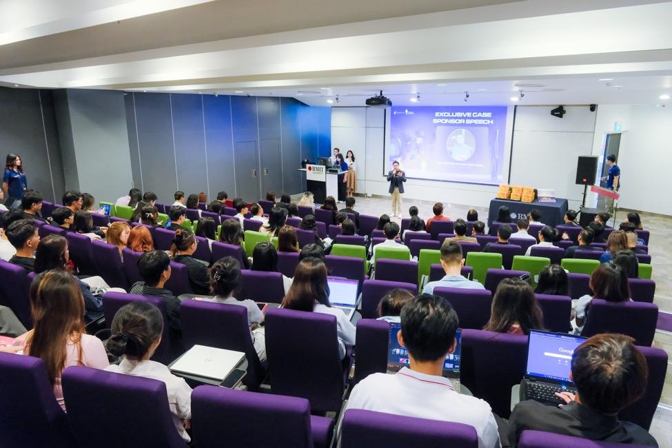 LG Campus Ambassador 2025 tiếp nối hành trình gắn kết thế hệ trẻ qua chuỗi hoạt động sôi nổi và đầy cảm hứng- Ảnh 5.