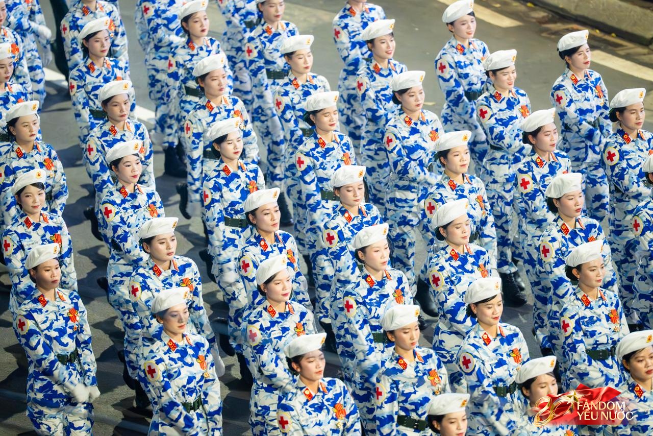 Pattern yêu nước đẹp nhất đêm qua!- Ảnh 7.