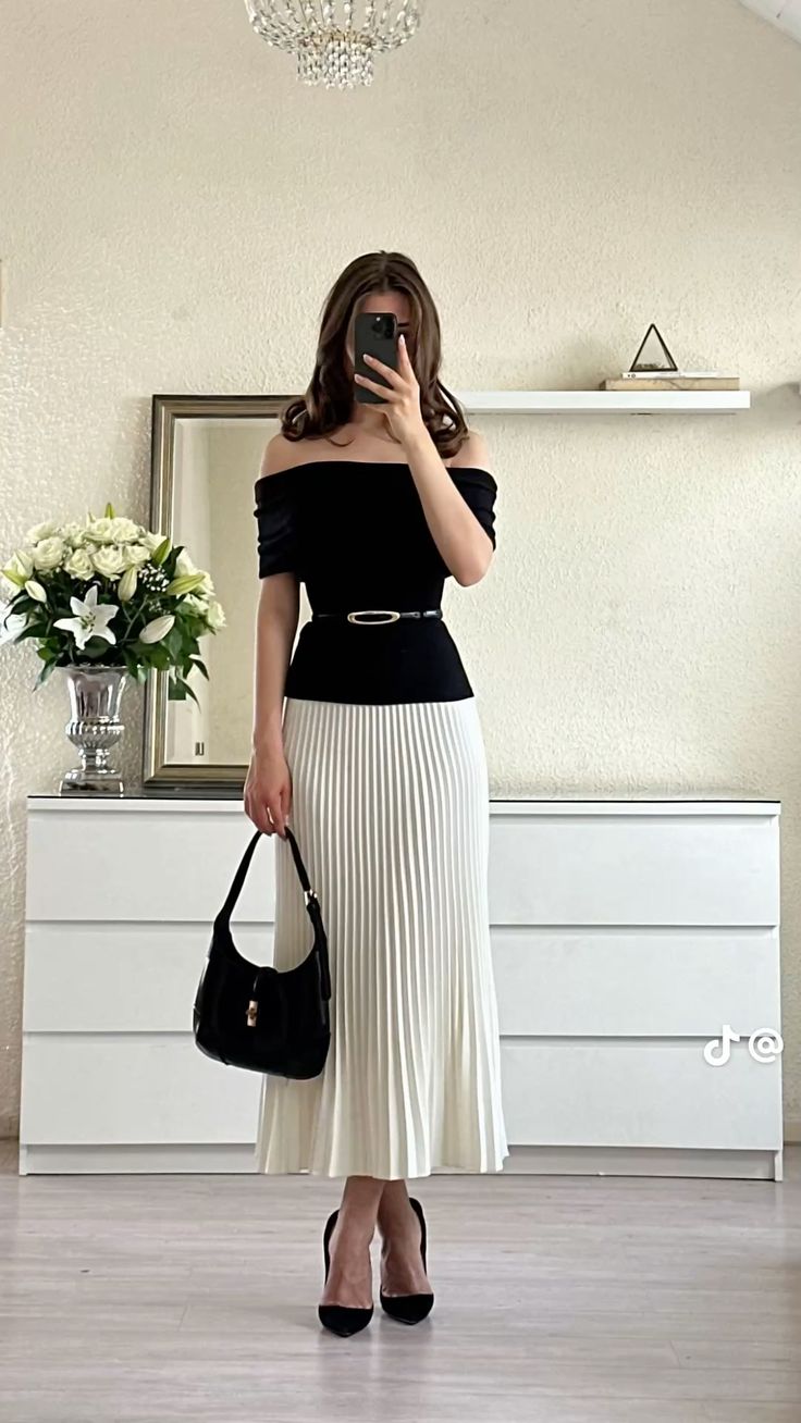 5 kiểu chân váy đưa phụ nữ Pháp thành biểu tượng thanh lịch toàn cầu- Ảnh 19.