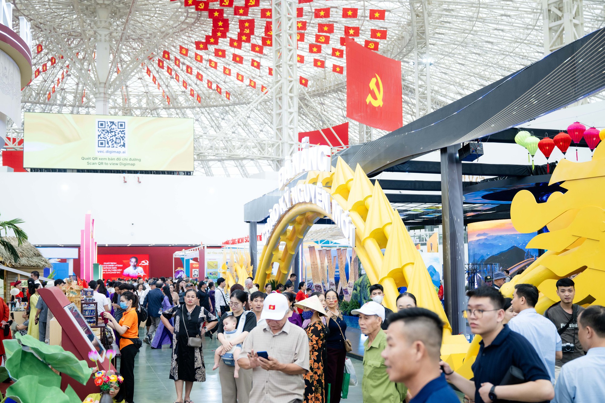 Triển lãm lớn nhất dịp A80: Trọn bộ bí kíp để "không sót" bất cứ điều hay ho nào!- Ảnh 1.