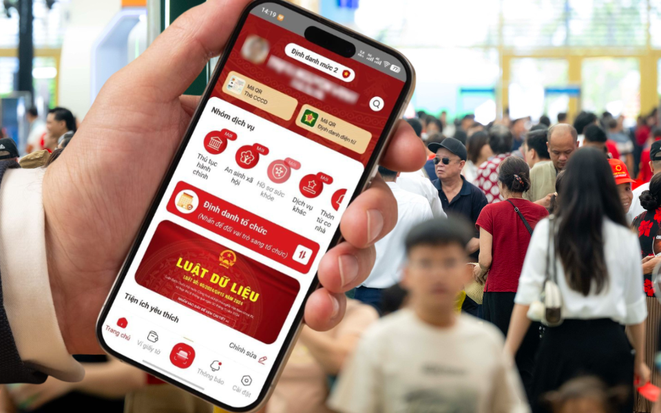 Người già, trẻ nhỏ, người chưa nâng cấp VNeID cấp 2 nhận 100.000 đồng quà Tết Độc lập bằng cách nào?- Ảnh 2.