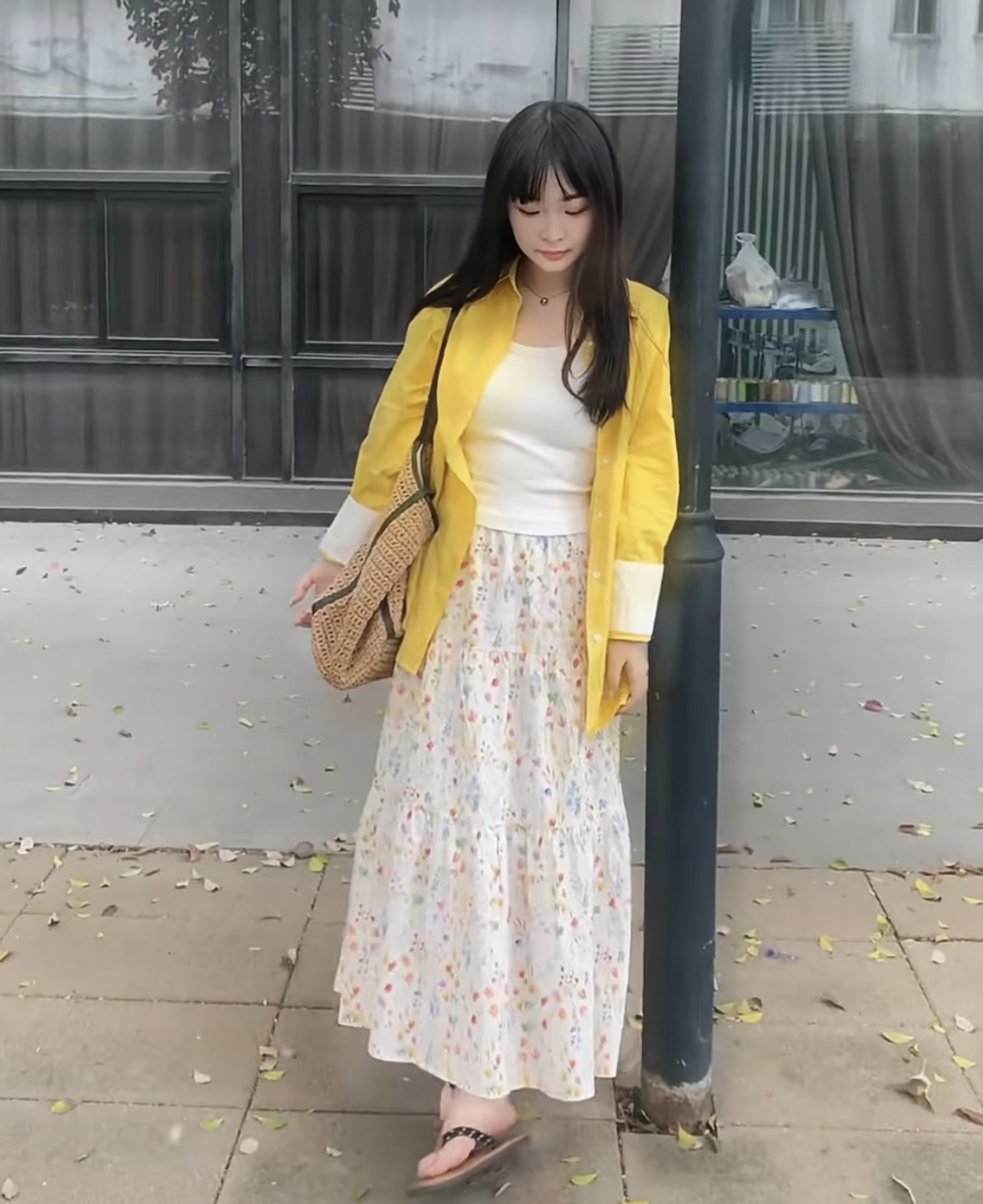 Tôi từng bị chê mặc váy hoa nhí trông sến, giờ thì ai cũng khen sang trọng- Ảnh 10.