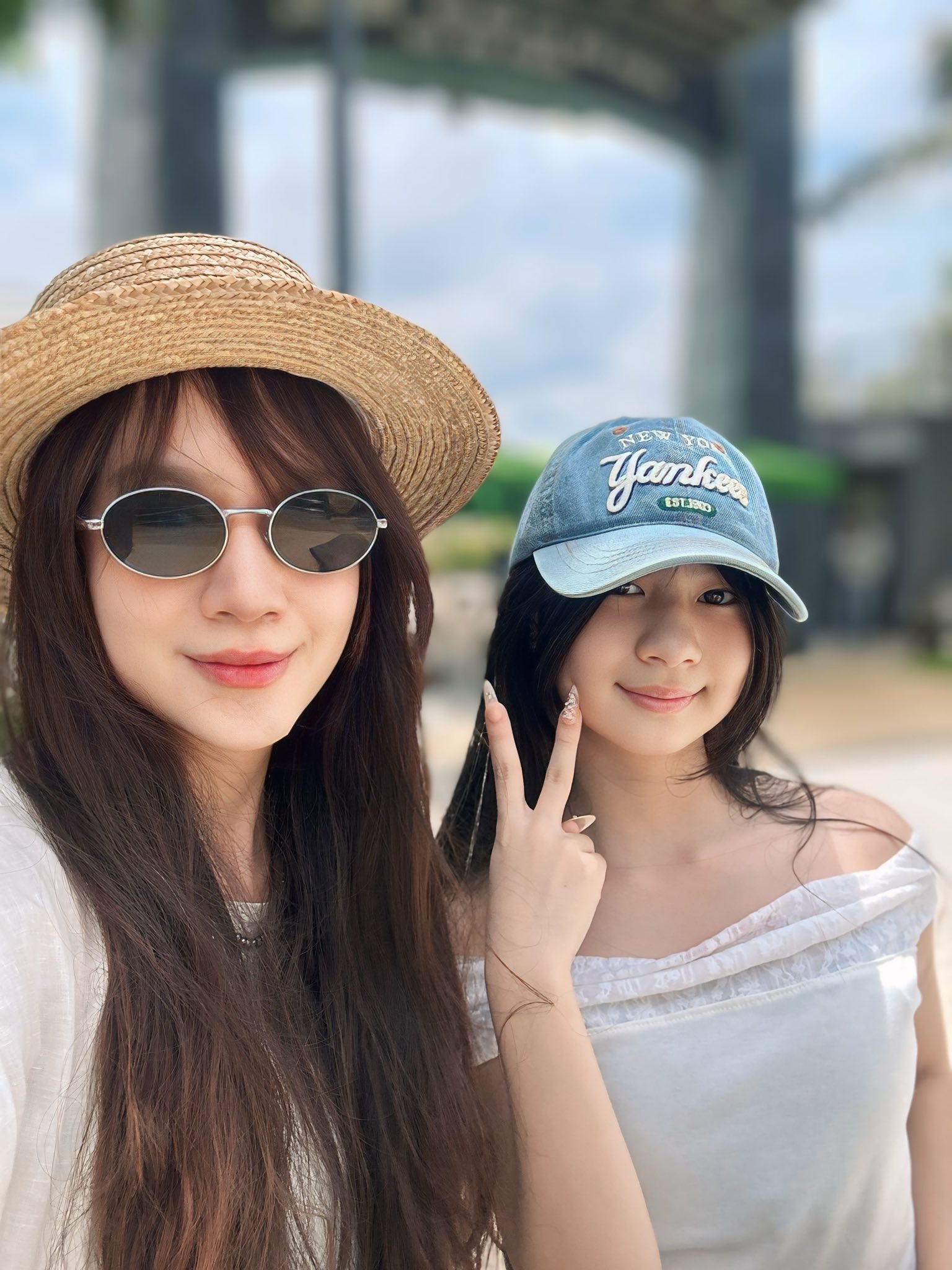 Tiểu thư 12 tuổi của 