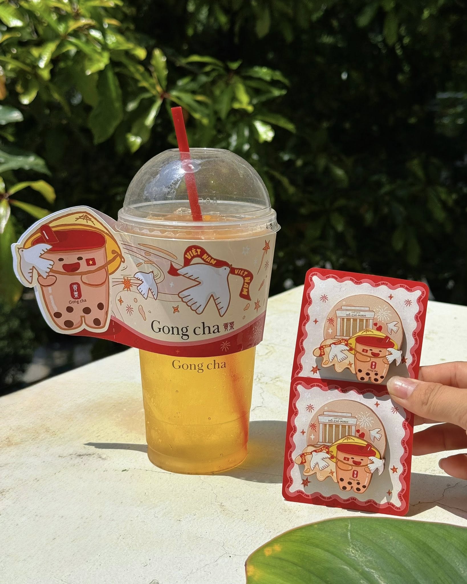 Đẹp tuyệt vời phiên bản ly mừng Quốc khánh 2/9 của loạt thương hiệu lớn, KATINAT và Cheese Coffee được khen ngợi vì siêu tinh tế- Ảnh 3.